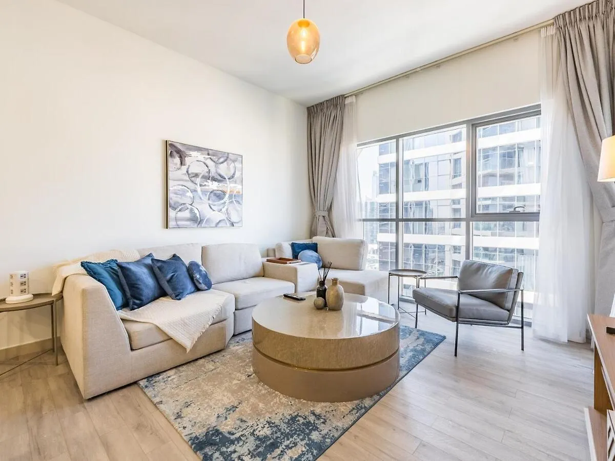 Modern Retreat With Balcony And Burj Khalifa View Lejlighed Dubai